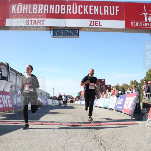 03.10.2025 - Köhlbrandbrückenlauf Jannik Wohlers http://msf.ph/oto/9128051 03.10.2025 13:37:43 Ziel 4611, 4863, 5201, 5305, 5384, 5420, 5756, 6295, 6402 meine-sportfotos.de