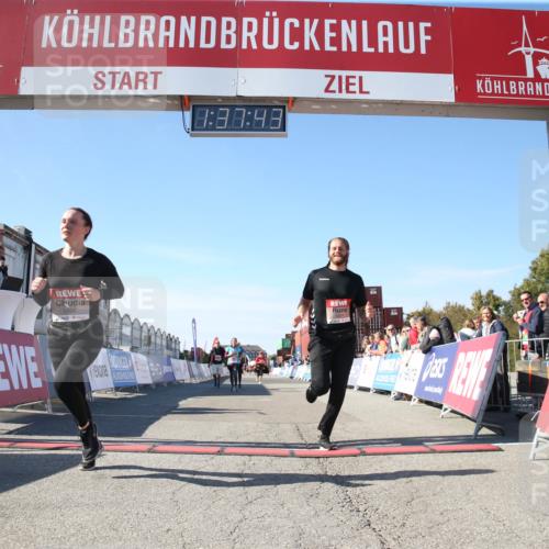 03.10.2025 - Köhlbrandbrückenlauf Jannik Wohlers http://msf.ph/oto/9128052 03.10.2025 13:37:43 Ziel 4611, 4863, 5201, 5305, 5384, 5420, 5756, 6295, 6402 meine-sportfotos.de
