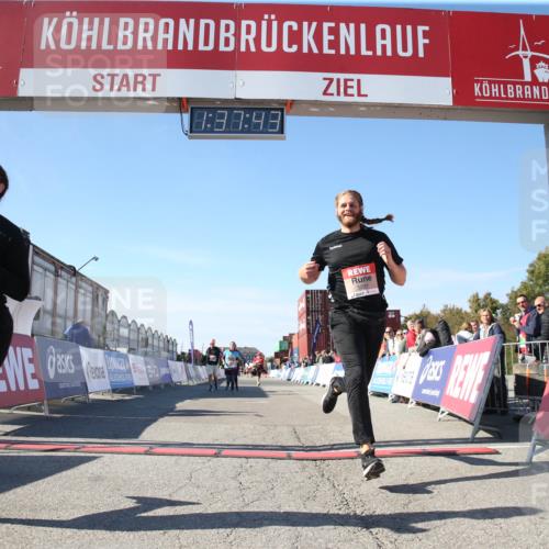 03.10.2025 - Köhlbrandbrückenlauf Jannik Wohlers http://msf.ph/oto/9128057 03.10.2025 13:37:43 Ziel 4611, 4863, 5201, 5305, 5384, 5420, 5756, 6295, 6402 meine-sportfotos.de