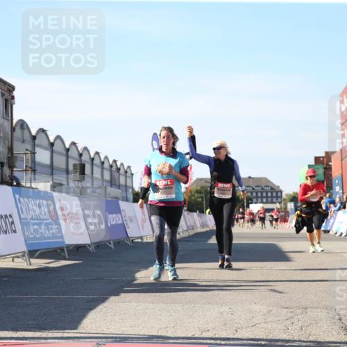 03.10.2025 - Köhlbrandbrückenlauf Jannik Wohlers http://msf.ph/oto/9128064 03.10.2025 13:37:47 Ziel 4014, 5201, 5305, 5384, 5420, 5756, 6295, 6402 meine-sportfotos.de