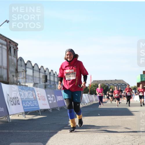 03.10.2025 - Köhlbrandbrückenlauf Jannik Wohlers http://msf.ph/oto/9128121 03.10.2025 13:38:00 Ziel 4014, 5409 meine-sportfotos.de
