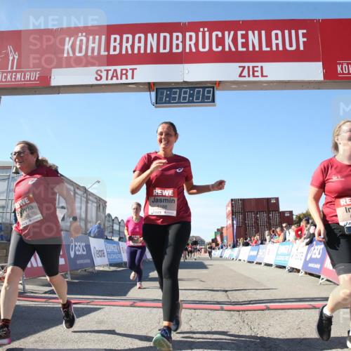 03.10.2025 - Köhlbrandbrückenlauf Jannik Wohlers http://msf.ph/oto/9128182 03.10.2025 13:38:09 Ziel 5188, 5343, 5409, 5632, 6515 meine-sportfotos.de