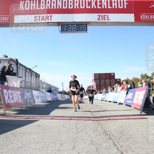 03.10.2025 - Köhlbrandbrückenlauf Jannik Wohlers http://msf.ph/oto/9128210 03.10.2025 13:38:16 Ziel 4435, 5139, 5188, 5335, 5343, 5632, 6515, 6582 meine-sportfotos.de