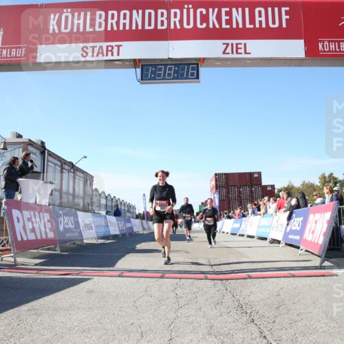 03.10.2025 - Köhlbrandbrückenlauf Jannik Wohlers http://msf.ph/oto/9128217 03.10.2025 13:38:16 Ziel 4435, 5139, 5188, 5335, 5343, 5632, 6515, 6582 meine-sportfotos.de