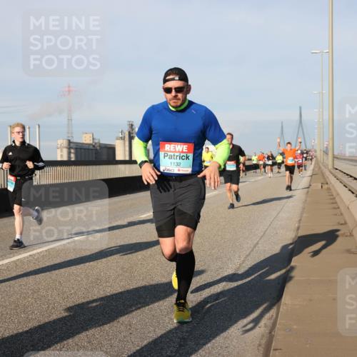 03.10.2025 - Köhlbrandbrückenlauf Lena Gebhardt http://msf.ph/oto/9128222 03.10.2025 09:48:07 Position 2 1132 meine-sportfotos.de