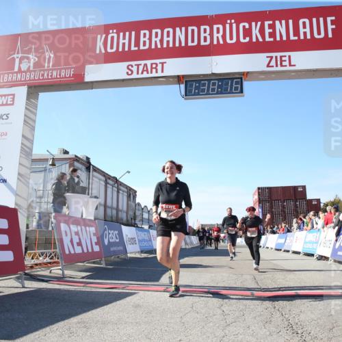 03.10.2025 - Köhlbrandbrückenlauf Jannik Wohlers http://msf.ph/oto/9128228 03.10.2025 13:38:17 Ziel 4435, 5139, 5188, 5335, 5343, 5632, 6515, 6581, 6582, 6583 meine-sportfotos.de