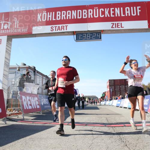 03.10.2025 - Köhlbrandbrückenlauf Jannik Wohlers http://msf.ph/oto/9128273 03.10.2025 13:38:24 Ziel 4435, 4697, 5139, 5335, 5439, 5509, 6581, 6582, 6583 meine-sportfotos.de