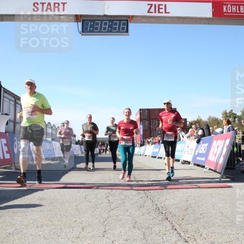 03.10.2025 - Köhlbrandbrückenlauf Jannik Wohlers http://msf.ph/oto/9128311 03.10.2025 13:38:36 Ziel 4697, 4884, 5439, 5564, 5590, 5591, 6179, 6201 meine-sportfotos.de