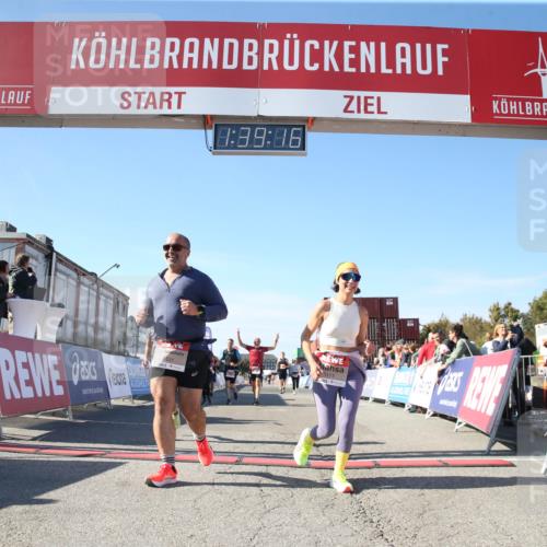 03.10.2025 - Köhlbrandbrückenlauf Jannik Wohlers http://msf.ph/oto/9128392 03.10.2025 13:39:17 Ziel 4531, 4789, 5111, 5766, 5988, 5989, 5998 meine-sportfotos.de