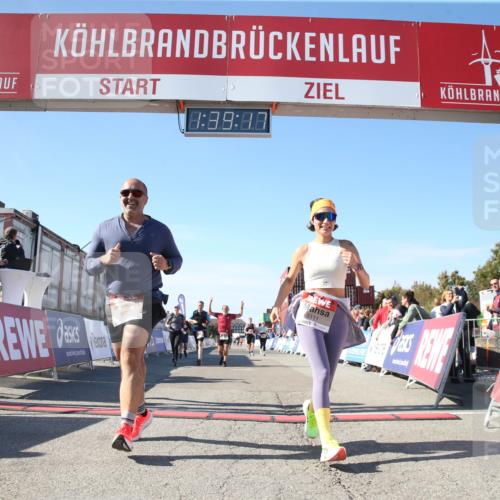 03.10.2025 - Köhlbrandbrückenlauf Jannik Wohlers http://msf.ph/oto/9128396 03.10.2025 13:39:17 Ziel 4531, 4789, 5111, 5766, 5988, 5989, 5998 meine-sportfotos.de