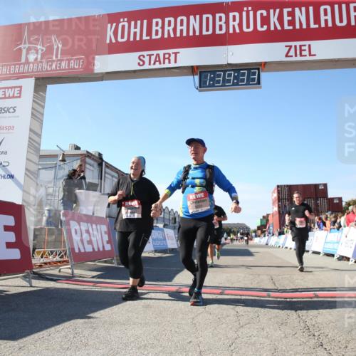 03.10.2025 - Köhlbrandbrückenlauf Jannik Wohlers http://msf.ph/oto/9128463 03.10.2025 13:39:34 Ziel 4621, 5135, 5176, 5444, 5741, 5745, 5991, 6259, 6560 meine-sportfotos.de