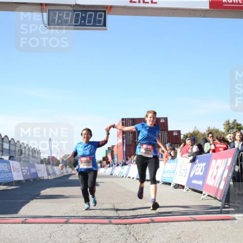 03.10.2025 - Köhlbrandbrückenlauf Jannik Wohlers http://msf.ph/oto/9128624 03.10.2025 13:40:09 Ziel 5252, 5831, 5832, 5835, 5990, 6109, 6522 meine-sportfotos.de