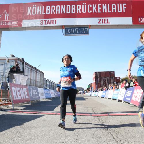 03.10.2025 - Köhlbrandbrückenlauf Jannik Wohlers http://msf.ph/oto/9128641 03.10.2025 13:40:11 Ziel 5252, 5831, 5832, 5835, 5990, 6109 meine-sportfotos.de