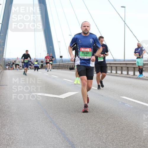 03.10.2025 - Köhlbrandbrückenlauf Lena Gebhardt http://msf.ph/oto/9128752 03.10.2025 15:23:36 Position 2 7269 meine-sportfotos.de