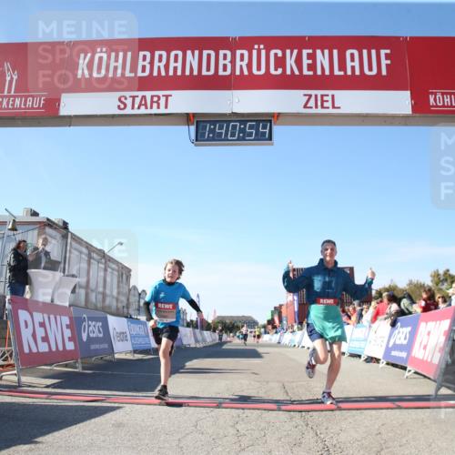 03.10.2025 - Köhlbrandbrückenlauf Jannik Wohlers http://msf.ph/oto/9128819 03.10.2025 13:40:54 Ziel 5495, 5496, 6134, 6135 meine-sportfotos.de