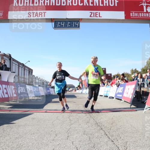 03.10.2025 - Köhlbrandbrückenlauf Jannik Wohlers http://msf.ph/oto/9128896 03.10.2025 13:41:14 Ziel 5116, 5121, 5197, 5421, 6317, 6437 meine-sportfotos.de
