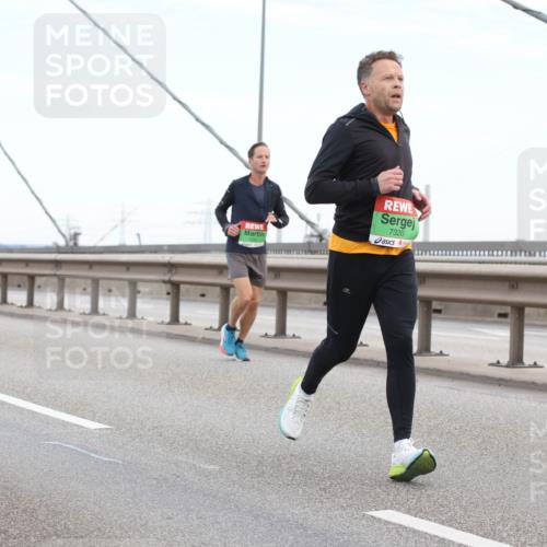 03.10.2025 - Köhlbrandbrückenlauf Lena Gebhardt http://msf.ph/oto/9128909 03.10.2025 15:23:59 Position 2 7320 meine-sportfotos.de