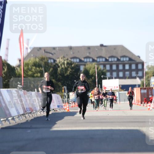 03.10.2025 - Köhlbrandbrückenlauf Jannik Wohlers http://msf.ph/oto/9129092 03.10.2025 13:42:10 Ziel 5253, 5620 meine-sportfotos.de