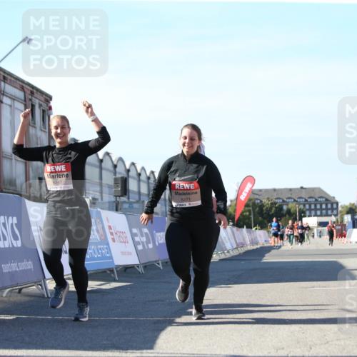 03.10.2025 - Köhlbrandbrückenlauf Jannik Wohlers http://msf.ph/oto/9129120 03.10.2025 13:42:19 Ziel 5271, 6247 meine-sportfotos.de