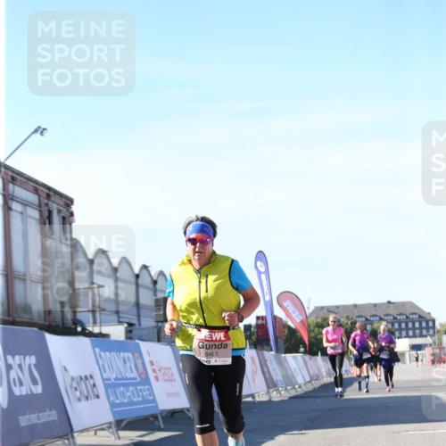 03.10.2025 - Köhlbrandbrückenlauf Jannik Wohlers http://msf.ph/oto/9129347 03.10.2025 13:43:07 Ziel 6463, 6548 meine-sportfotos.de