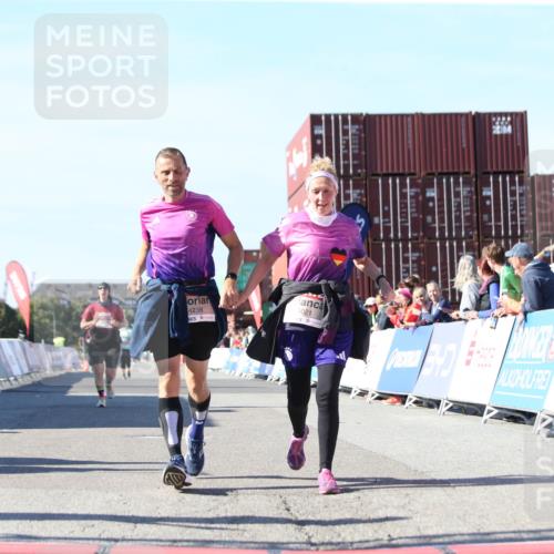 03.10.2025 - Köhlbrandbrückenlauf Jannik Wohlers http://msf.ph/oto/9129407 03.10.2025 13:43:18 Ziel 4238, 5021, 5464, 6711 meine-sportfotos.de