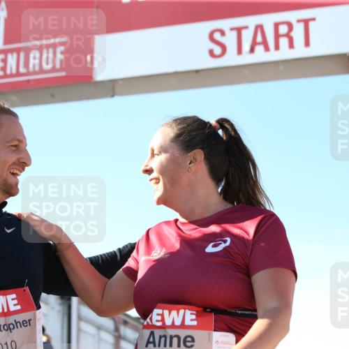 03.10.2025 - Köhlbrandbrückenlauf Jannik Wohlers http://msf.ph/oto/9129622 03.10.2025 13:44:07 Ziel 4295, 4906, 5415, 5416, 5445, 6010, 6011, 6550 meine-sportfotos.de