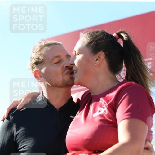 03.10.2025 - Köhlbrandbrückenlauf Jannik Wohlers http://msf.ph/oto/9129642 03.10.2025 13:44:08 Ziel 4295, 4906, 5415, 5416, 5445, 6010, 6011, 6550 meine-sportfotos.de