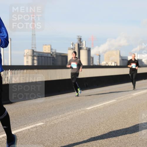 03.10.2025 - Köhlbrandbrückenlauf Lena Gebhardt http://msf.ph/oto/9129946 03.10.2025 09:49:14 Position 2 2029 meine-sportfotos.de