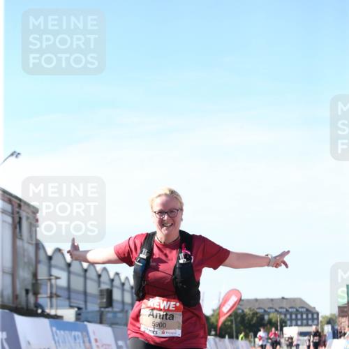 03.10.2025 - Köhlbrandbrückenlauf Jannik Wohlers http://msf.ph/oto/9130211 03.10.2025 13:46:29 Ziel 5900 meine-sportfotos.de