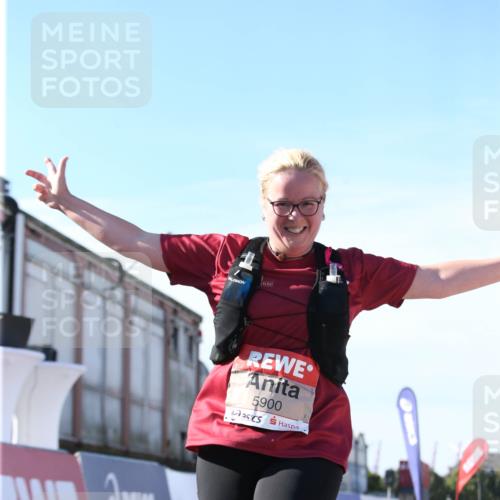 03.10.2025 - Köhlbrandbrückenlauf Jannik Wohlers http://msf.ph/oto/9130247 03.10.2025 13:46:30 Ziel 5900 meine-sportfotos.de