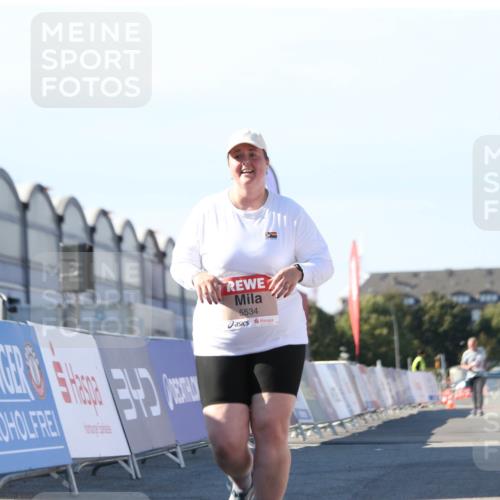 03.10.2025 - Köhlbrandbrückenlauf Jannik Wohlers http://msf.ph/oto/9130557 03.10.2025 13:47:28 Ziel 5534 meine-sportfotos.de