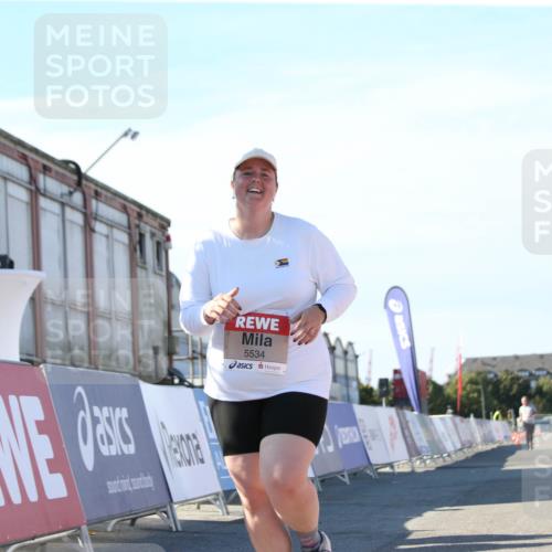 03.10.2025 - Köhlbrandbrückenlauf Jannik Wohlers http://msf.ph/oto/9130582 03.10.2025 13:47:30 Ziel 5534 meine-sportfotos.de