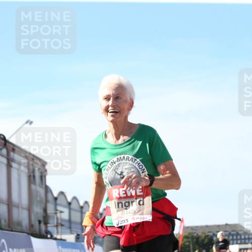 03.10.2025 - Köhlbrandbrückenlauf Jannik Wohlers http://msf.ph/oto/9130753 03.10.2025 13:48:14 Ziel 4824, 5735, 6164, 6165 meine-sportfotos.de