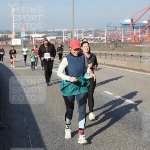 03.10.2025 - Köhlbrandbrückenlauf Yannick Fuchs http://msf.ph/oto/9130754 03.10.2025 09:03:07 Position 2 3373 meine-sportfotos.de
