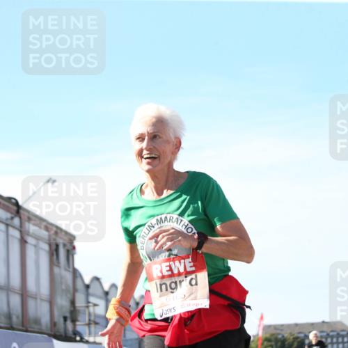 03.10.2025 - Köhlbrandbrückenlauf Jannik Wohlers http://msf.ph/oto/9130757 03.10.2025 13:48:14 Ziel 4824, 5735, 6164, 6165 meine-sportfotos.de