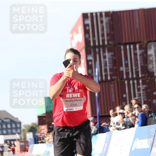 03.10.2025 - Köhlbrandbrückenlauf Jannik Wohlers http://msf.ph/oto/9130786 03.10.2025 13:48:17 Ziel 4824, 5735, 6164, 6165 meine-sportfotos.de