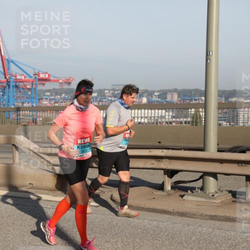 03.10.2025 - Köhlbrandbrückenlauf Yannick Fuchs http://msf.ph/oto/9130821 03.10.2025 09:03:11 Position 2 2612, 118 meine-sportfotos.de