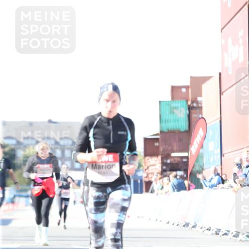 03.10.2025 - Köhlbrandbrückenlauf Jannik Wohlers http://msf.ph/oto/9130976 03.10.2025 13:48:45 Ziel 5581 meine-sportfotos.de