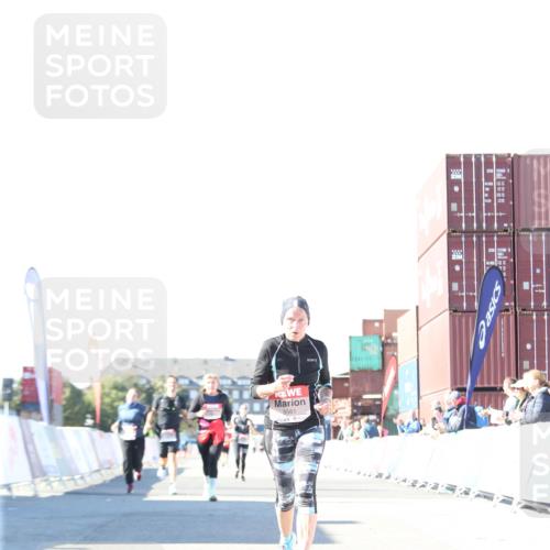 03.10.2025 - Köhlbrandbrückenlauf Jannik Wohlers http://msf.ph/oto/9130983 03.10.2025 13:48:46 Ziel 5581 meine-sportfotos.de