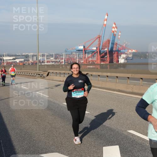 03.10.2025 - Köhlbrandbrückenlauf Yannick Fuchs http://msf.ph/oto/9131268 03.10.2025 09:03:24 Position 2 3571, 2927 meine-sportfotos.de