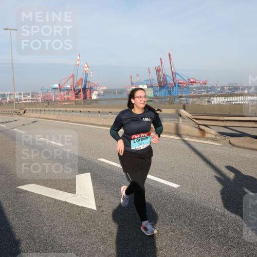 03.10.2025 - Köhlbrandbrückenlauf Yannick Fuchs http://msf.ph/oto/9131312 03.10.2025 09:03:25 Position 2 7, 3571 meine-sportfotos.de