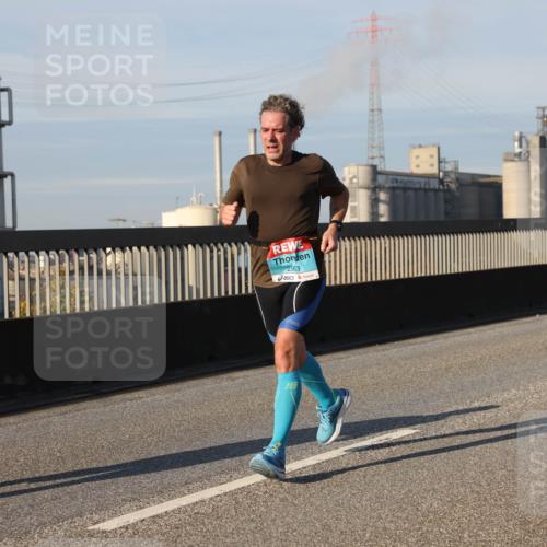 03.10.2025 - Köhlbrandbrückenlauf Lena Gebhardt http://msf.ph/oto/9131364 03.10.2025 09:49:58 Position 2 2903 meine-sportfotos.de
