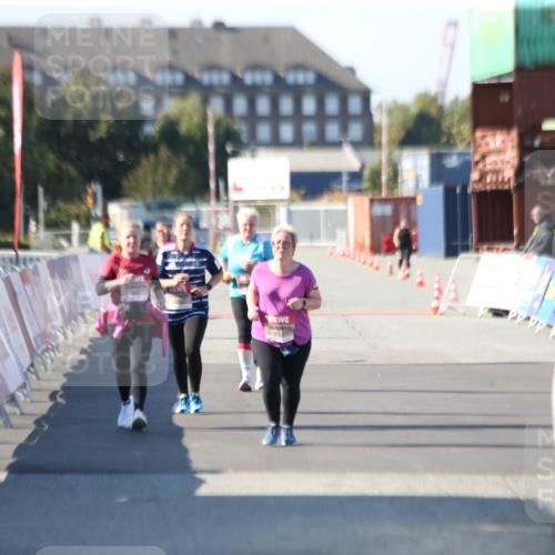 03.10.2025 - Köhlbrandbrückenlauf Jannik Wohlers http://msf.ph/oto/9131706 03.10.2025 13:53:48 Ziel  meine-sportfotos.de