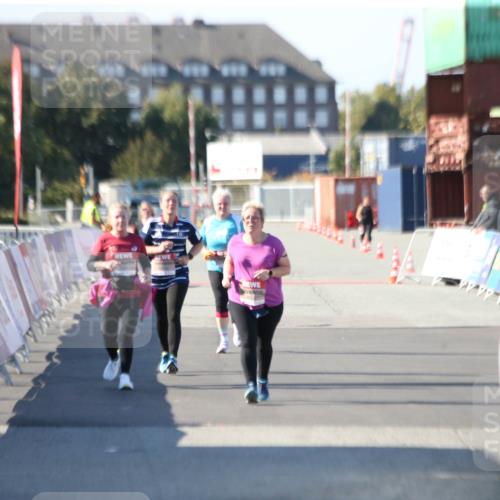 03.10.2025 - Köhlbrandbrückenlauf Jannik Wohlers http://msf.ph/oto/9131712 03.10.2025 13:53:48 Ziel  meine-sportfotos.de