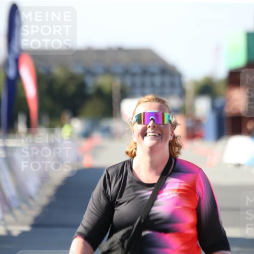 03.10.2025 - Köhlbrandbrückenlauf Jannik Wohlers http://msf.ph/oto/9132008 03.10.2025 13:54:15 Ziel 5471 meine-sportfotos.de