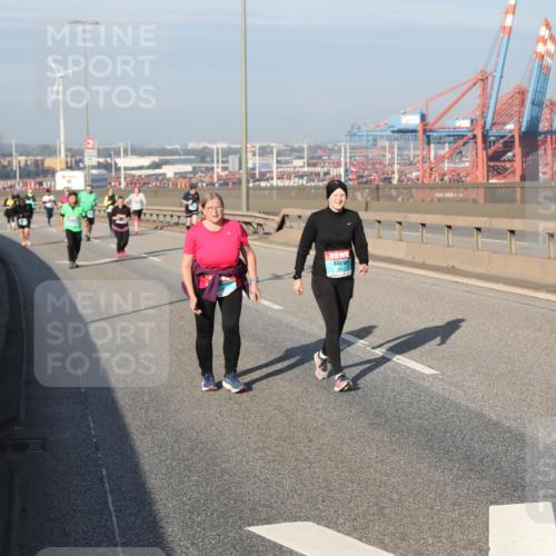 03.10.2025 - Köhlbrandbrückenlauf Yannick Fuchs http://msf.ph/oto/9132038 03.10.2025 09:04:00 Position 2  meine-sportfotos.de