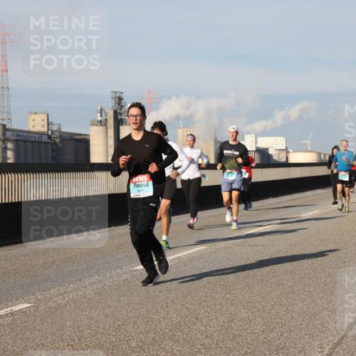 03.10.2025 - Köhlbrandbrückenlauf Lena Gebhardt http://msf.ph/oto/9132266 03.10.2025 09:50:23 Position 2 3411, 10, 3 meine-sportfotos.de