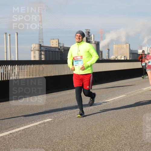 03.10.2025 - Köhlbrandbrückenlauf Lena Gebhardt http://msf.ph/oto/9132731 03.10.2025 09:50:38 Position 2 2696, 1451 meine-sportfotos.de