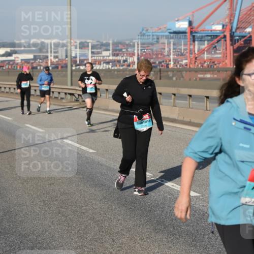 03.10.2025 - Köhlbrandbrückenlauf Yannick Fuchs http://msf.ph/oto/9133005 03.10.2025 09:05:27 Position 2 2226, 2178 meine-sportfotos.de