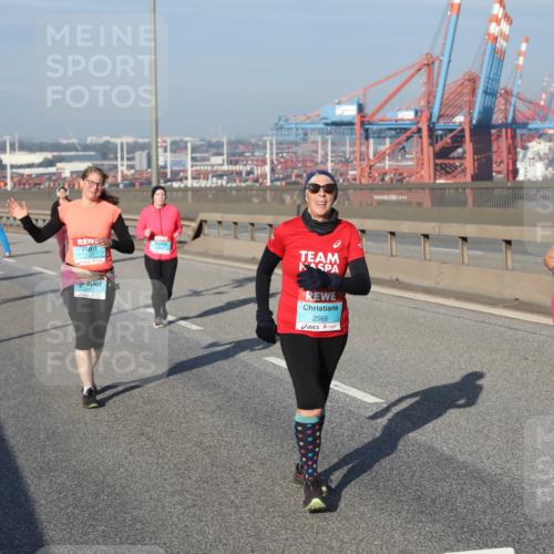 03.10.2025 - Köhlbrandbrückenlauf Yannick Fuchs http://msf.ph/oto/9133245 03.10.2025 09:05:46 Position 2 2565, 2516 meine-sportfotos.de